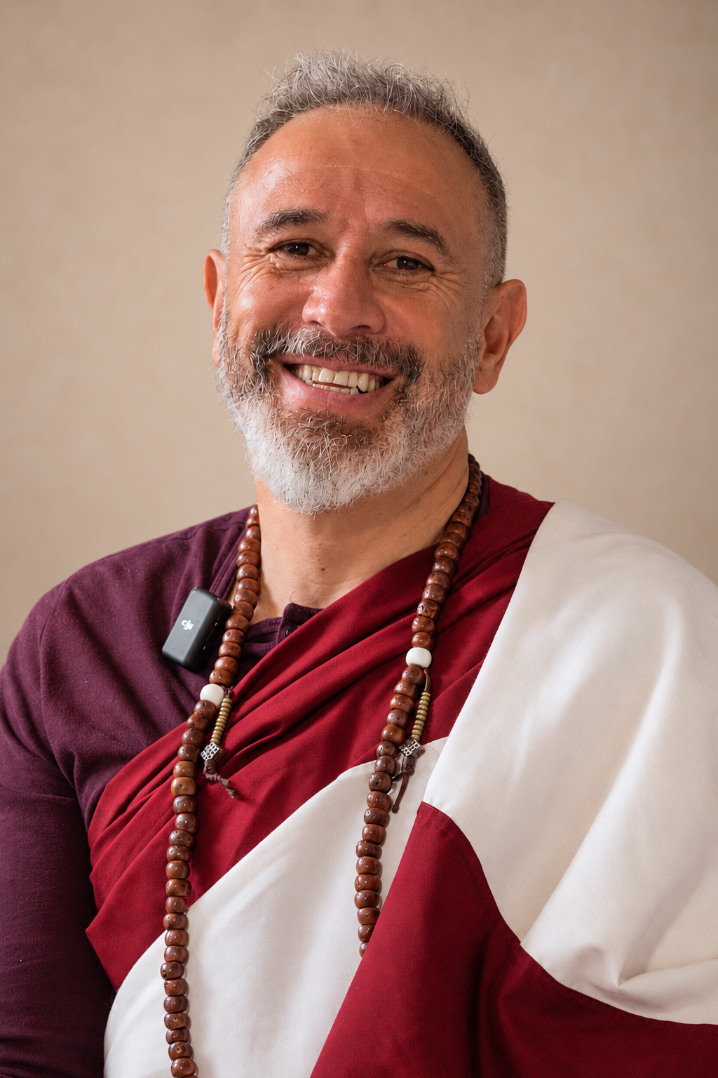 Lama Eduardo Herrera