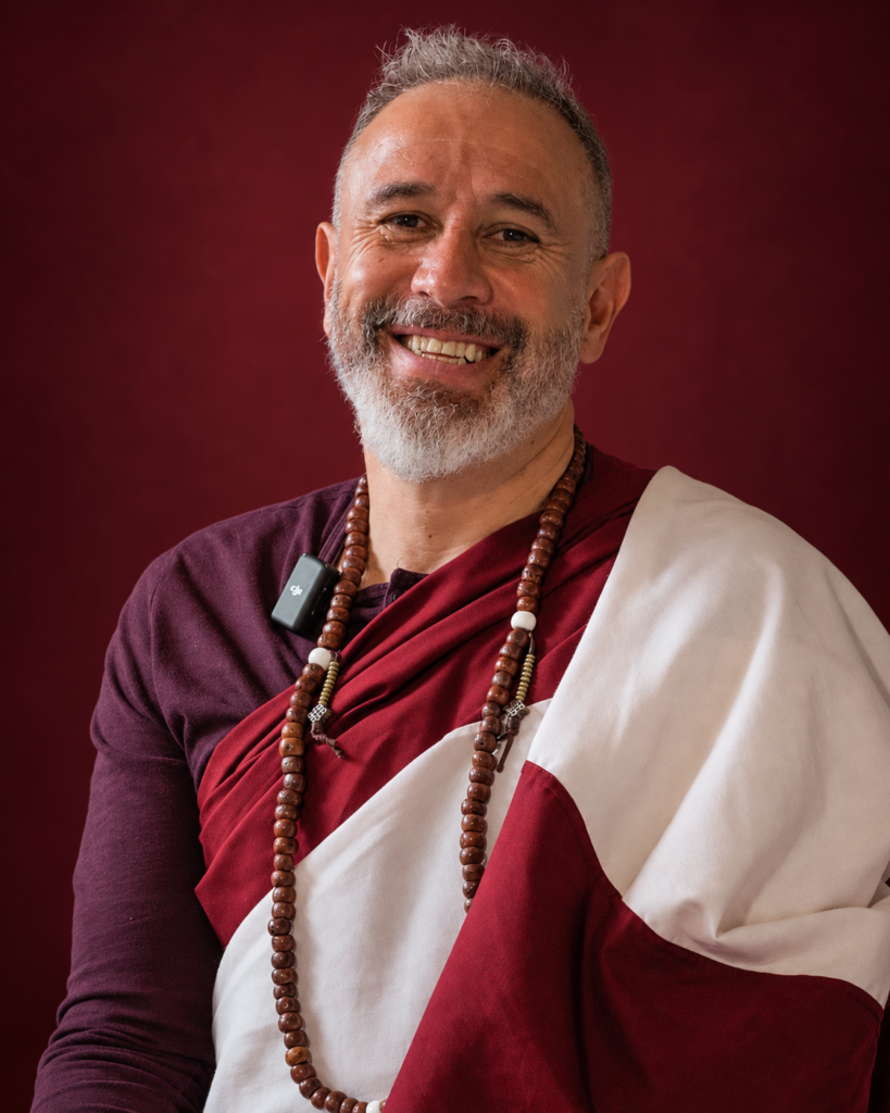 Lama Eduardo Herrera